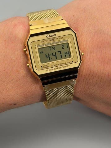 Casio Vintage Digital – Gold Tone – Alarm Chronograph –