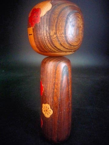 Yamagishi Masayoshi - Beeldje, Mooie vintage Kokeshi-pop van