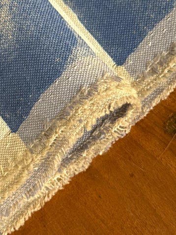 San Leucio top quality - exclusieve blauwgeruite bank in