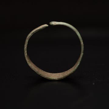 Viking periode Brons Ornate Bronze Band Ring (Zonder
