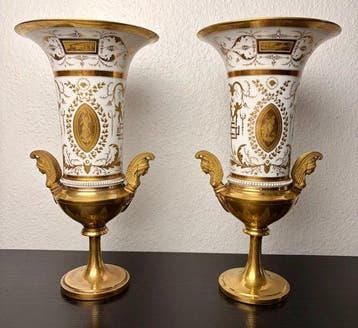 Vase (2) - Porcelaine