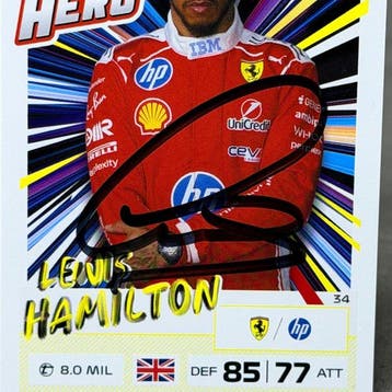 Ferrari - Topps 34 Hero Lewis Hamilton Signed - Lewis