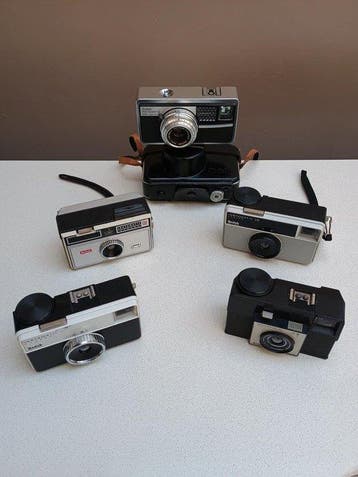 Kodak Instamatic 500 / 100 / 33 / 28 / 26 / Analoge camera, Nieuw