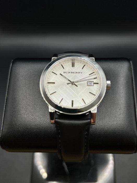 Burberry - The City - Sans prix de réserve - BU9008 -, Handtassen en Accessoires, Horloges | Heren