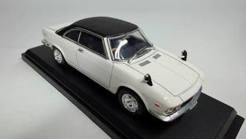 Norev 1:43 - Modelauto - Mazda Luce Rotary Coupé (1969)
