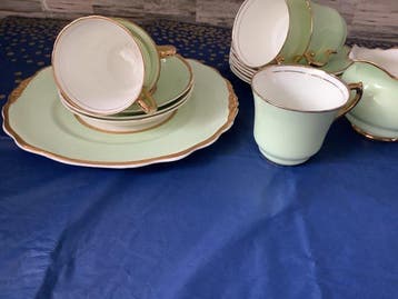 Leonard Street Pottery 24 KT Gold - Theeservies (16) -