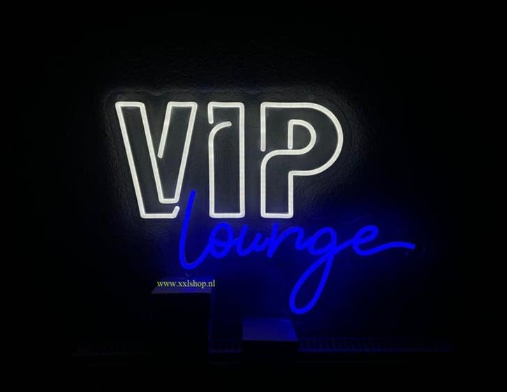 VIP lounge NEON sign bord led lichtbord verlichting lamp XXL, Articles professionnels, Horeca | Autre, Envoi