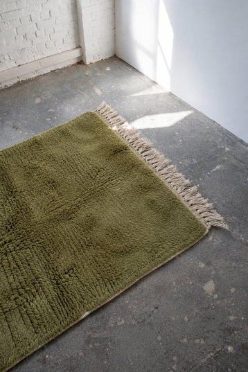 Karpet - Tapis berbère Beni Ouatain Amazigh – Vert olive uni