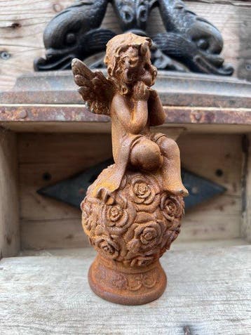 Decoratief ornament - Europa - Engelbeeldje