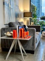 TiWo Design - Porte-revues - Space Age Wave Stand modifié