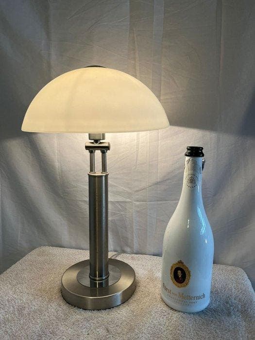 Paul Neuhaus - Lampe de table - 828960 - Métal, Verre, Antiek en Kunst, Antiek | Meubels | Stoelen en Sofa's