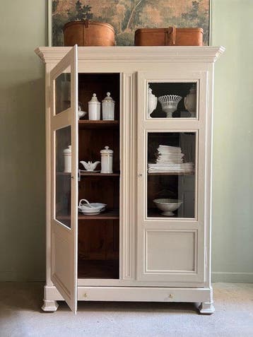 Kast - Hout - glazen vitrinekast
