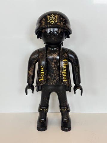 Rob VanMore - Playmobil VANMORE Veuve Clicquot XXL - 63cm