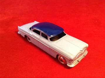 C.I.J. made in France 1:43 - Modelauto - Chrysler Windsor, Nieuw