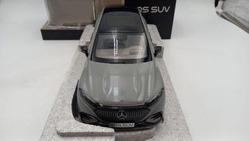 NZG 1:18 - Voiture miniature - Mercedes EQS SUV - (cod.Z25), Nieuw