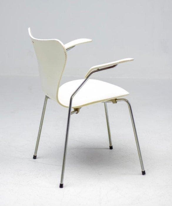 Fritz Hansen - Arne Jacobsen - Stoel (6) - Sedia Serie 7 -, Antiek en Kunst, Kunst | Designobjecten