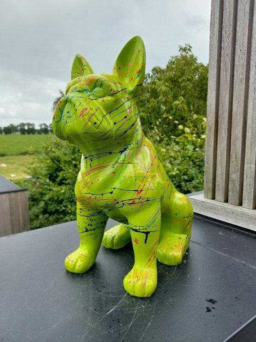 Beeld, green buldog artistic - 43 cm - polyresin, Antiquités & Art, Curiosités & Brocante