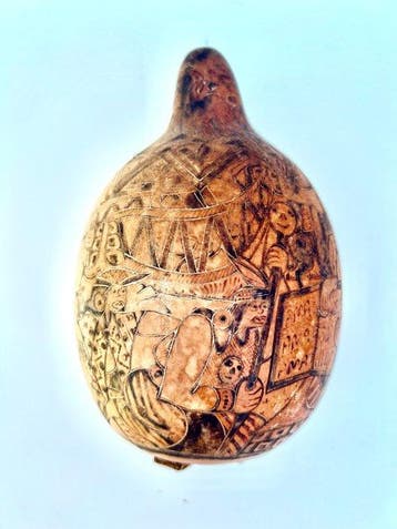 Kalebas met graveringen - Inca cultuur - Peru (Zonder