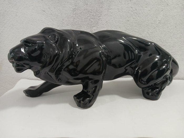 Saint Clement - Beeldje - Black Lion; 47 cm - Porselein, Antiquités & Art, Art | Objets design
