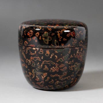 Tsugaru-lakwerk Natsume (theeopslag) met Kara-nuri-patroon -