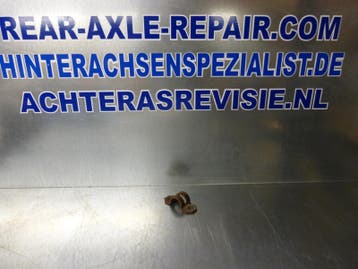 Beugel voor stoel, Opel Manta, tbv stoel vastzetten aan v..., Verzenden, Gebruikt, Opel