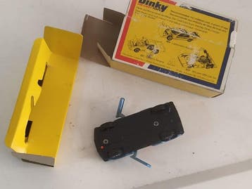 Dinky Toys 1:48 - Voiture de sport miniature (2) - Original
