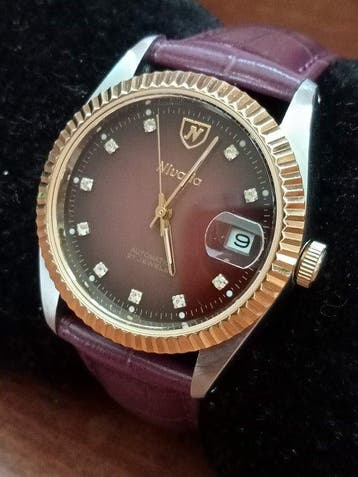 Nivada - (Serviced) Grenchen Ref: N014M Fluted Bezel 21J -