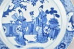 Schotel - A CHINESE BLUE AND WHITE PLATE WITH TWO LADIES -, Antiek en Kunst