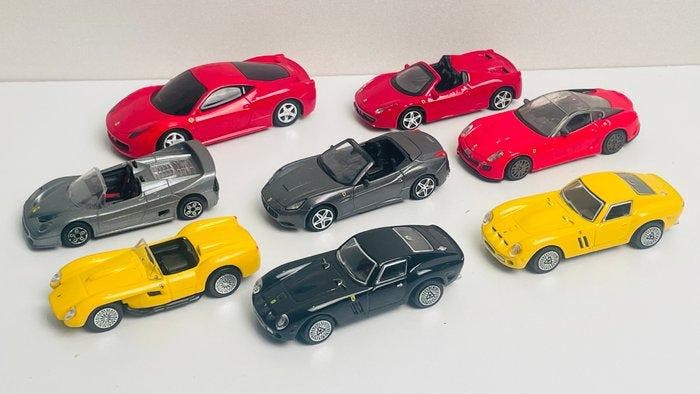 Bburago 1:43 - Modelauto (66) - Ferrari, Lamborghini, BMW,, Hobby & Loisirs créatifs, Voitures miniatures | 1:5 à 1:12