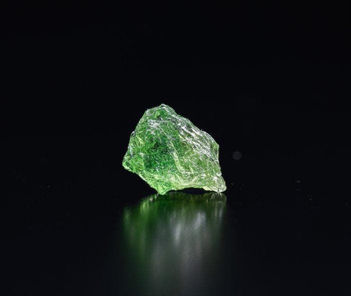 RARISSIME Tsavorietkristal 1,25 karaat - TOPKWALITE -, Collections, Minéraux & Fossiles