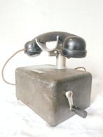 A.O.I.P. Association des Ouvriers en Instruments de, Antiquités & Art