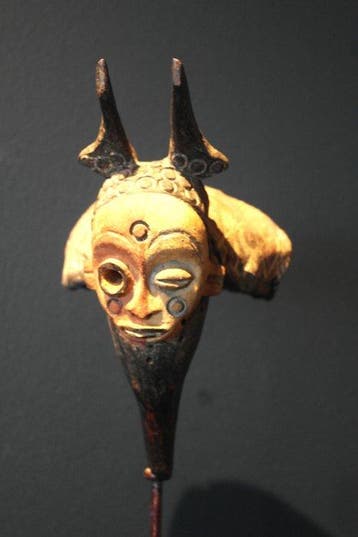 Dansmasker - Suku - Congo - Masker van de Suku, Antiek en Kunst