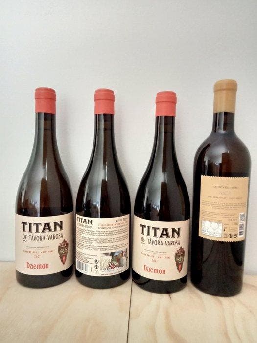 2021 Titan of Távora-Varosa, Daemon (3x) & 2019 Quinta, Collections, Vins