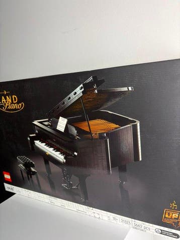 Lego Set - 21323 - Ideas (CUUSOO) - Grand Piano - Retired -, Nieuw