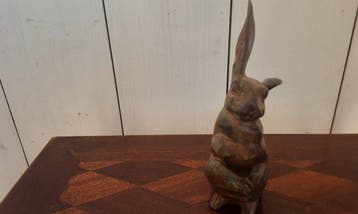 P.Chenet - Beeld, Konijn - 14.5 cm - Brons