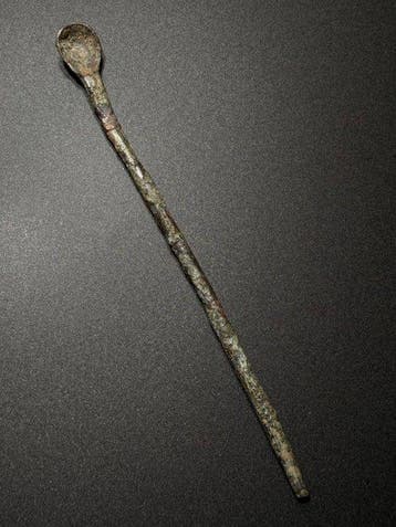 Romain antique Bronze Instrument médical absolument intact —