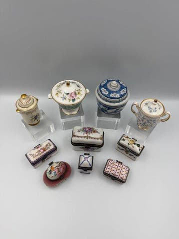 Themacollectie - Verzameling van 10 porseleinen miniaturen –