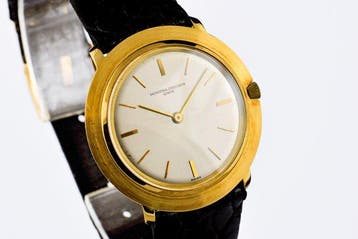 Vacheron Constantin - Vintage Disco Volante 18K Gold Manual