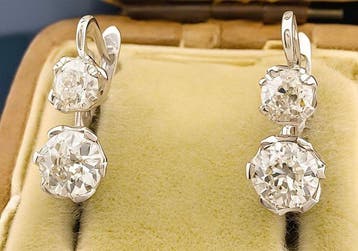Boucles doreilles Platine Diamant (Naturelle)
