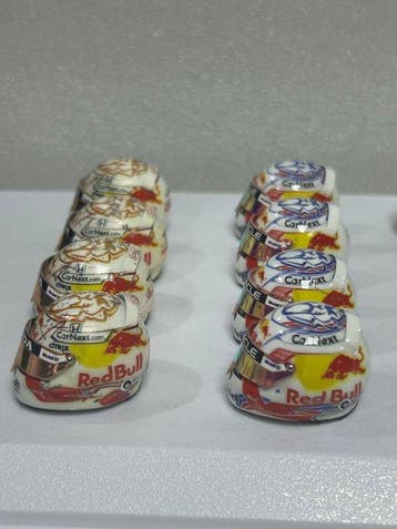JFCreations 1:12 - Modelauto (18) - 18 Mini Helmets F1 Scale, Nieuw