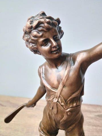 After Franz Iffland (1862-1935) - Sculpture, Cricket boy -