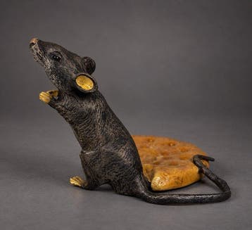 Bergman (after) - Statue, Muis met biscuit - 55 mm - bronze, Antiek en Kunst