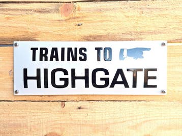 Trains to highgate emaille bord, Verzamelen, Verzenden, Nieuw