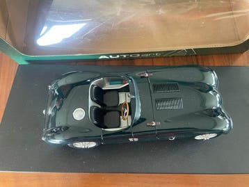 Autoart 1:18 - Voiture miniature - Jaguar C-Type, Hobby & Loisirs créatifs