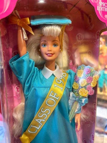Mattel - Barbiepop 1998 Limited Edition Graduation Theme