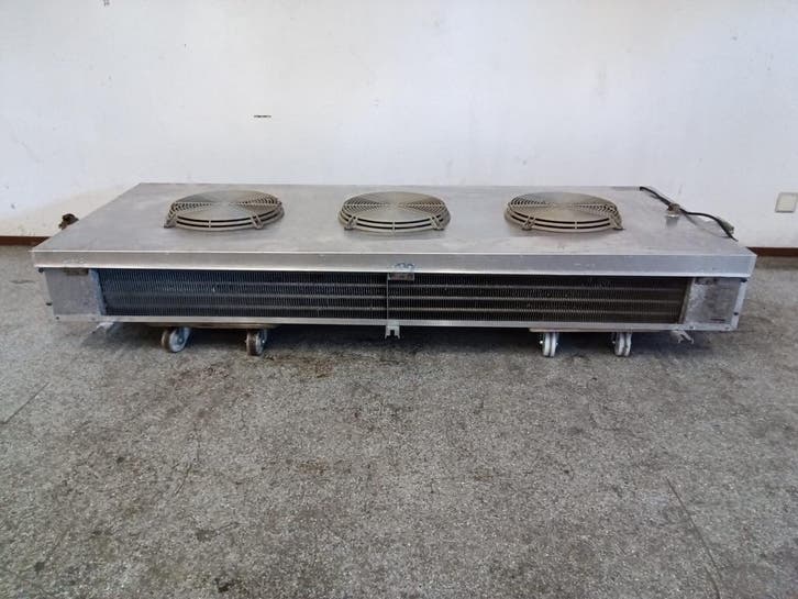 Dubbelzijdig Koelverdamper - B199 x D76 x H24 cm - 8,45kW, Articles professionnels, Aménagement de Bureau & Magasin | Commerce & Inventaire