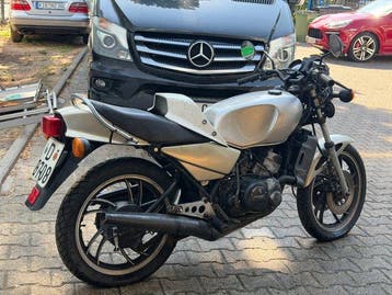 Yamaha - RD 350 LC - 1983