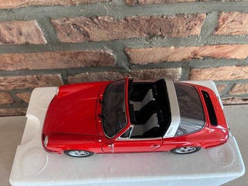 Schuco 1:18 - Modelauto - 1973 - Porsche Carrera 911 S Targa, Nieuw