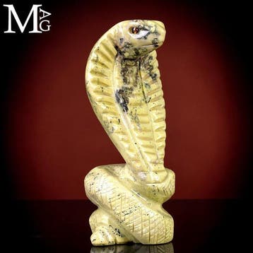 Serpentin- en pyriet-kobra-beeld Beschermer van Aarde en