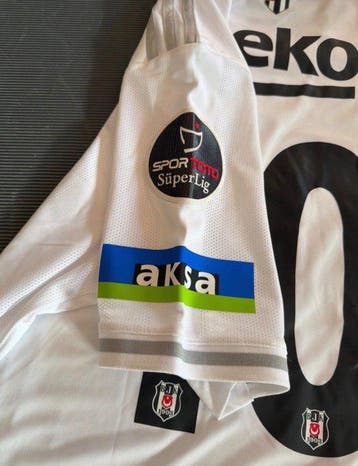 Besiktas - Kampioenschaps voetbal competitie - MATCH ISSUED, Nieuw